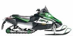 ARCTIC CAT F570 Snowmobile for rent with our cottage